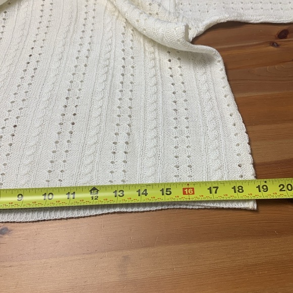 Egyptian NWOT Acrylic Sweater, Ivory, Short Sleeve, Loose Cable Knit,Light - Picture 9 of 11